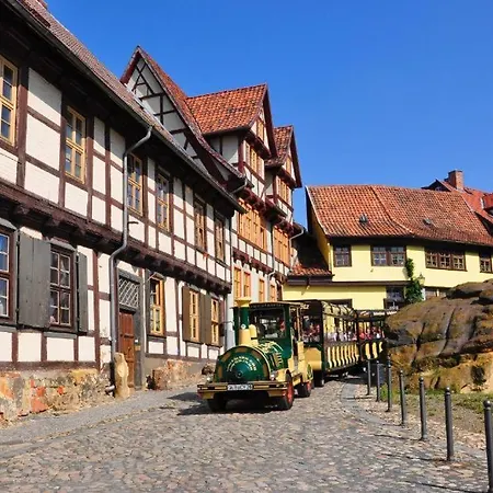 Schinkel Ferienunterkuenfte Lage Inklusive Parkplatz Und Kurtaxe