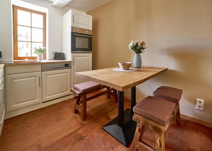 Schinkel Ferienunterkuenfte Unesco Altstadt, Parkplatz Inkl Apartman